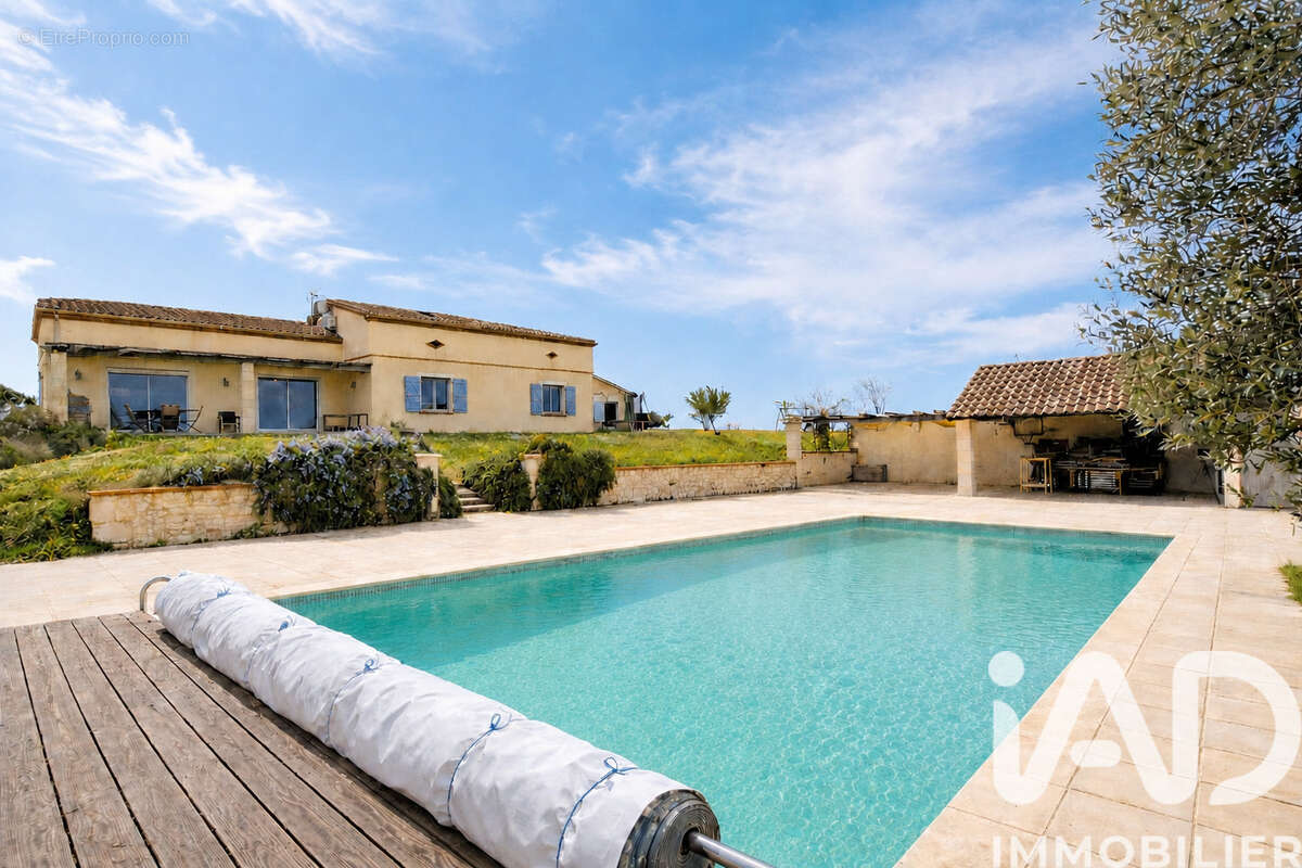 Maison 225 m² à Saint-Paul-D'espis  - photo 3