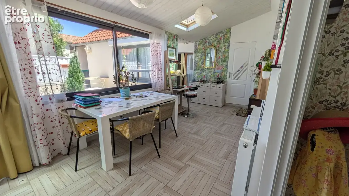 Photo Maison à Sardon au prix de 185 000€