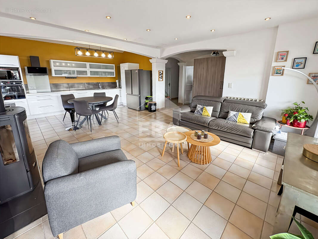 Maison à LES PENNES-MIRABEAU