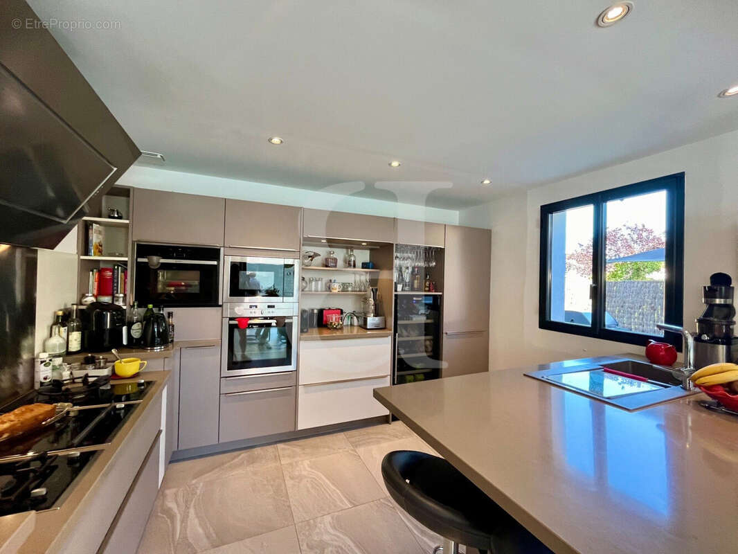 Maison à MAUSSANE-LES-ALPILLES