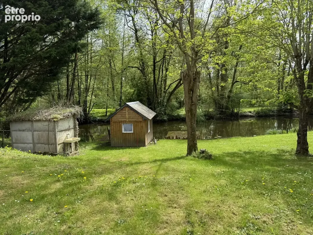 MAISON de 144 m2 sur 2 niveaux et grand garage, dépendances en bordure de Claise. - photo 15