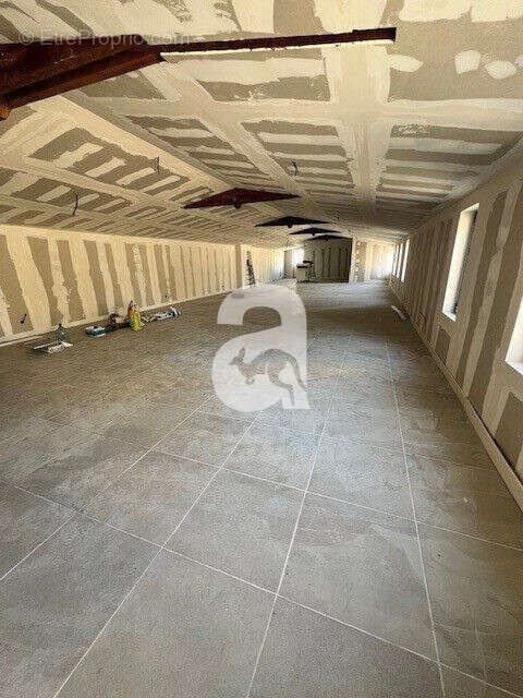 Commerce à SOISSONS