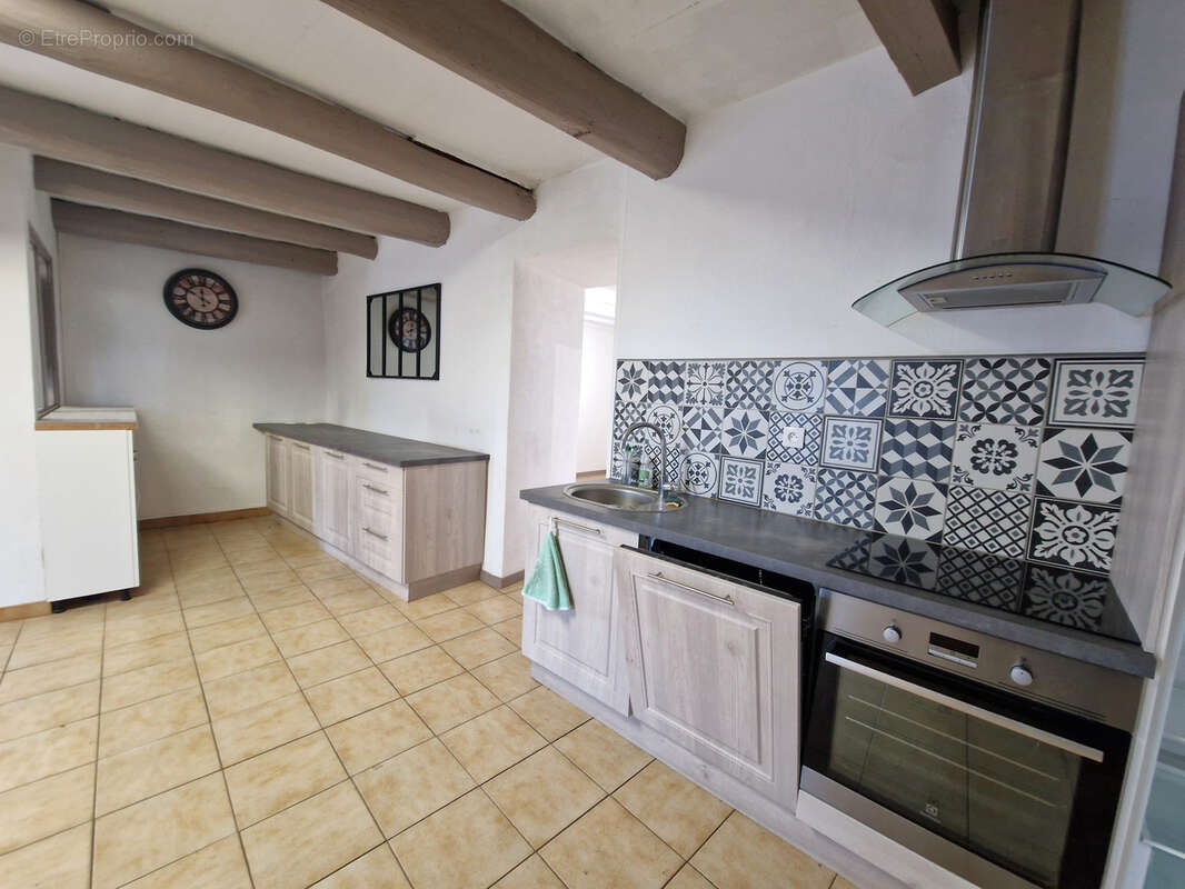 Maison à AURIAC-L'EGLISE