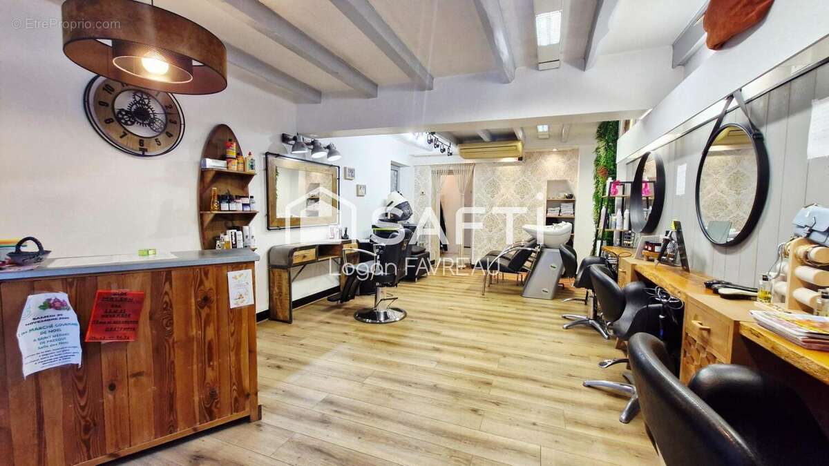 Photo 2 - Commerce à BRETENOUX