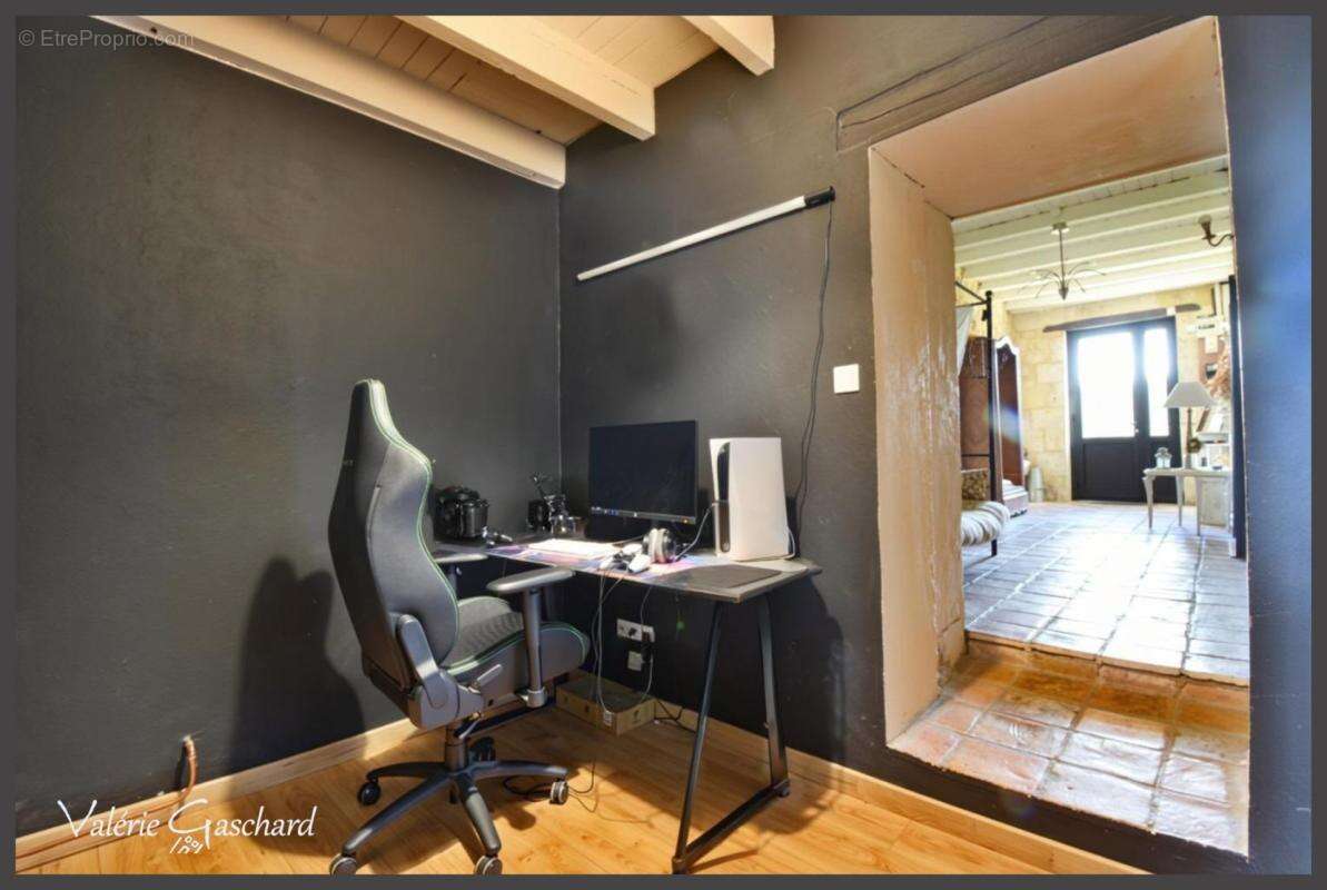Montcaret – Belle maison en pierre de 250 m² en pleine campagne – Idéale projet familial ou activité touristique ou de bien être - photo 17