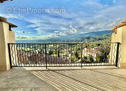 Appartement à FAYENCE