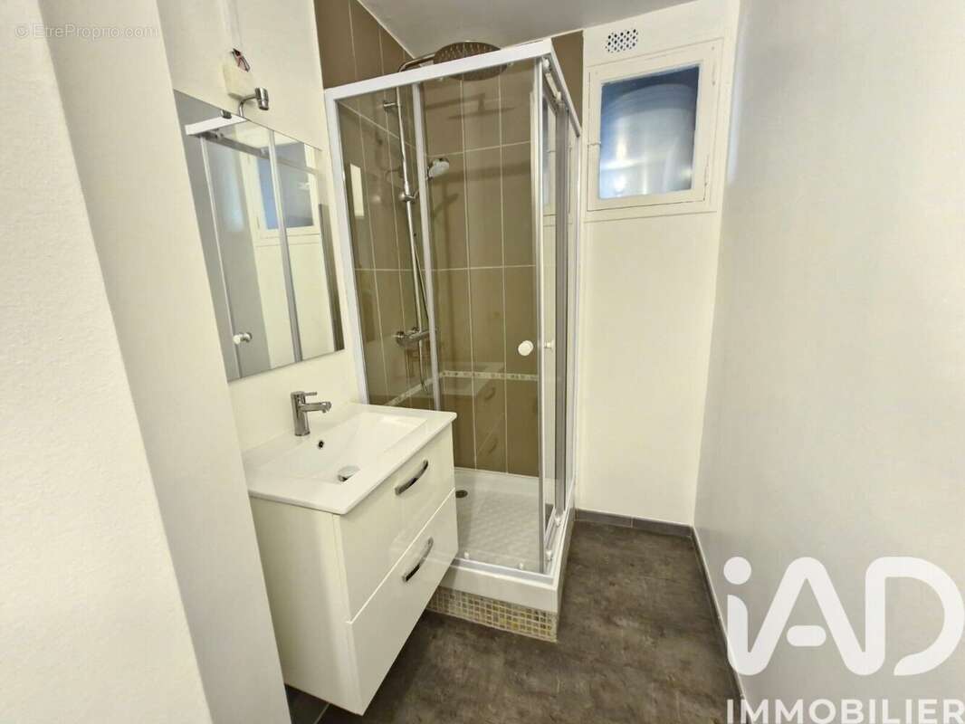 Photo 8 - Appartement à SAINT-JEAN-DE-BRAYE