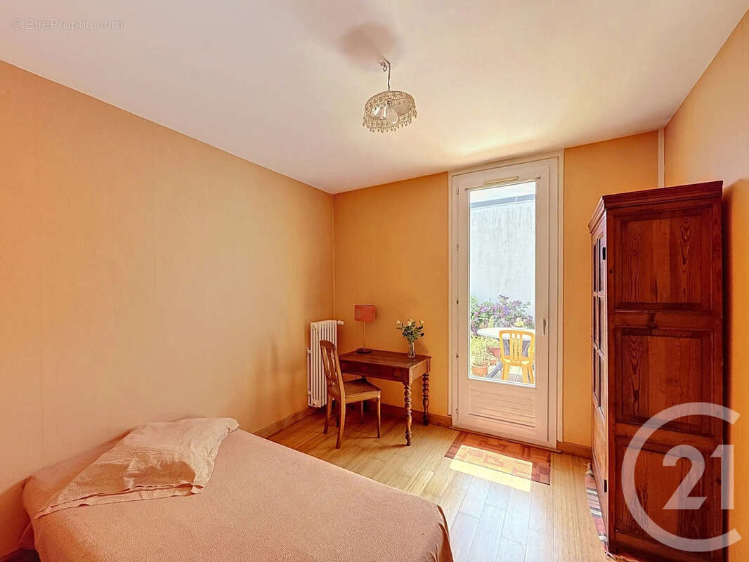 Maison 77 m² à Lannion  - photo 6
