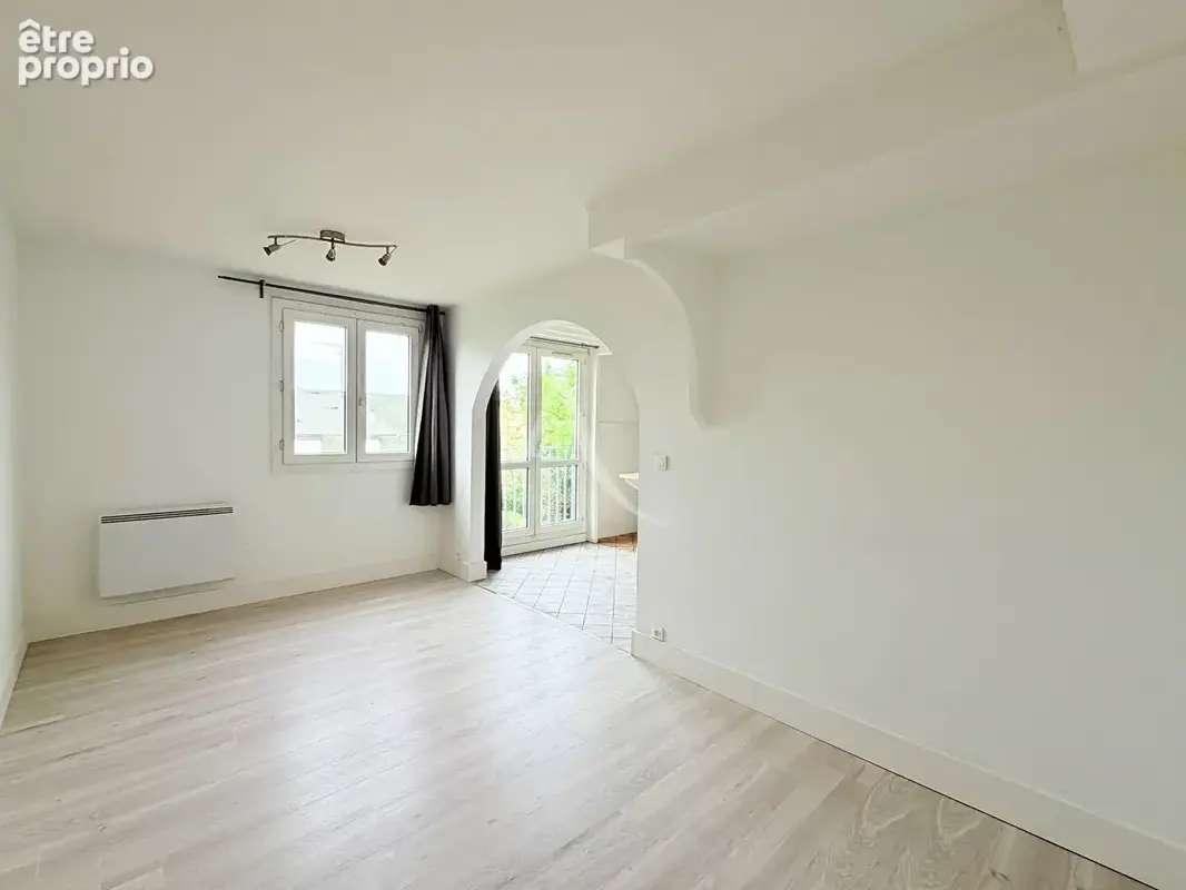 Appartement Noisiel 1 pièce(s) 33.88 m2 - photo 2
