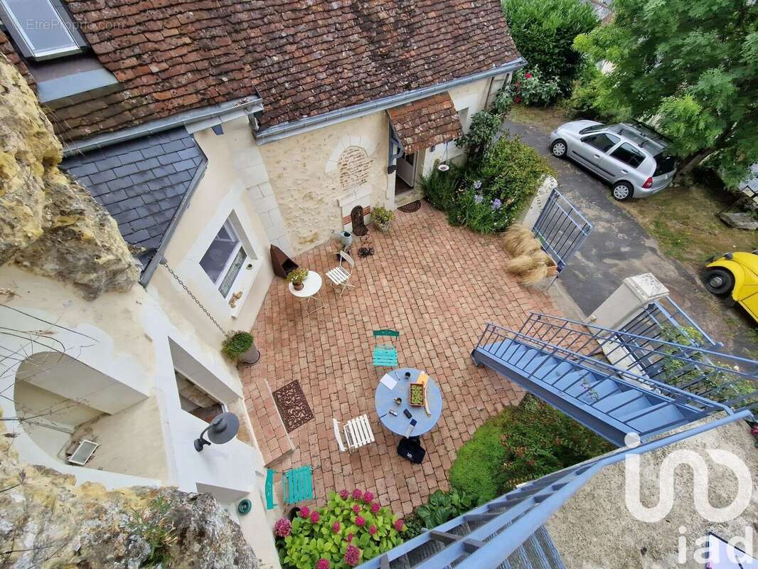 Maison 167 m² à Lussault-Sur-Loire  - photo 5