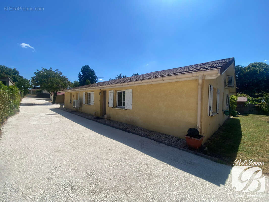 Maison à CHATEAU-GAILLARD