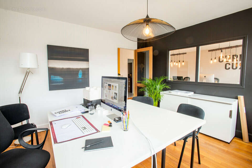 Bureaux a vendre - photo 3