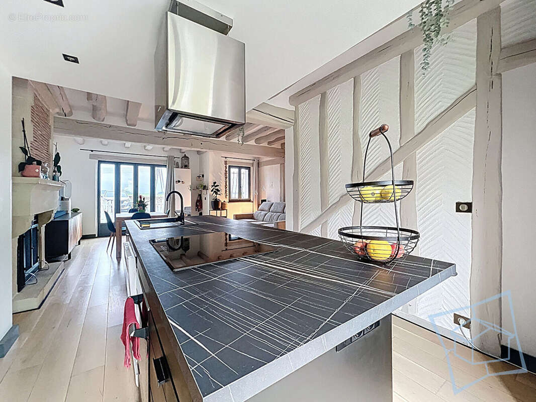 Appartement à CERNAY-LA-VILLE