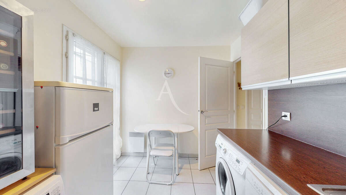 Appartement à LE PLESSIS-ROBINSON