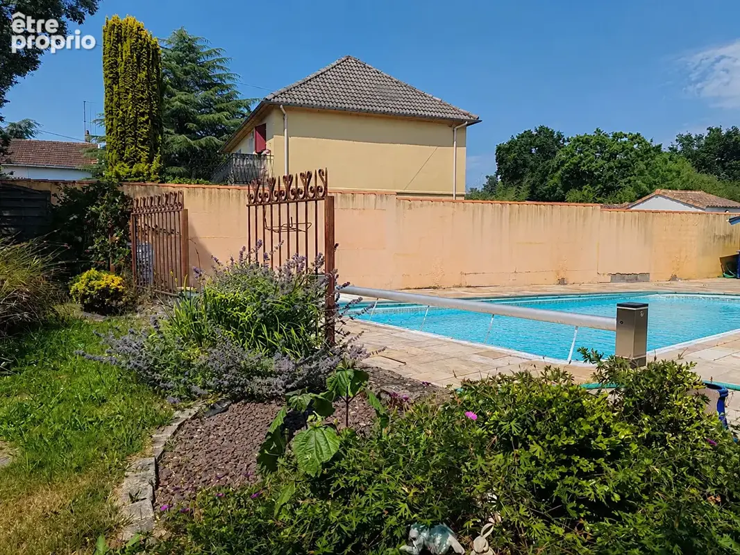 Maison 5 chambres - 166 m2  Vertou - photo 2
