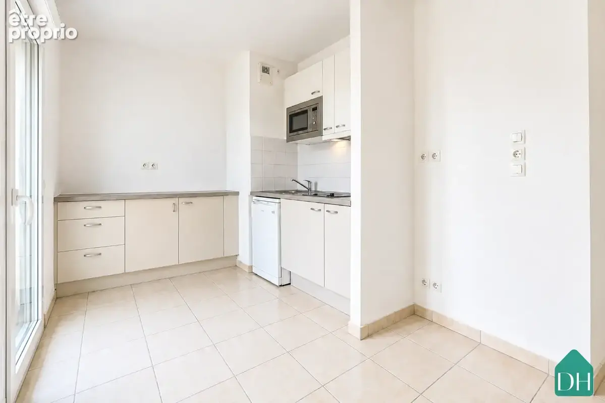 Appartement de type 1 bis + balcon + secteur parc de la Gaudinière- schuman - NANTES - photo 3