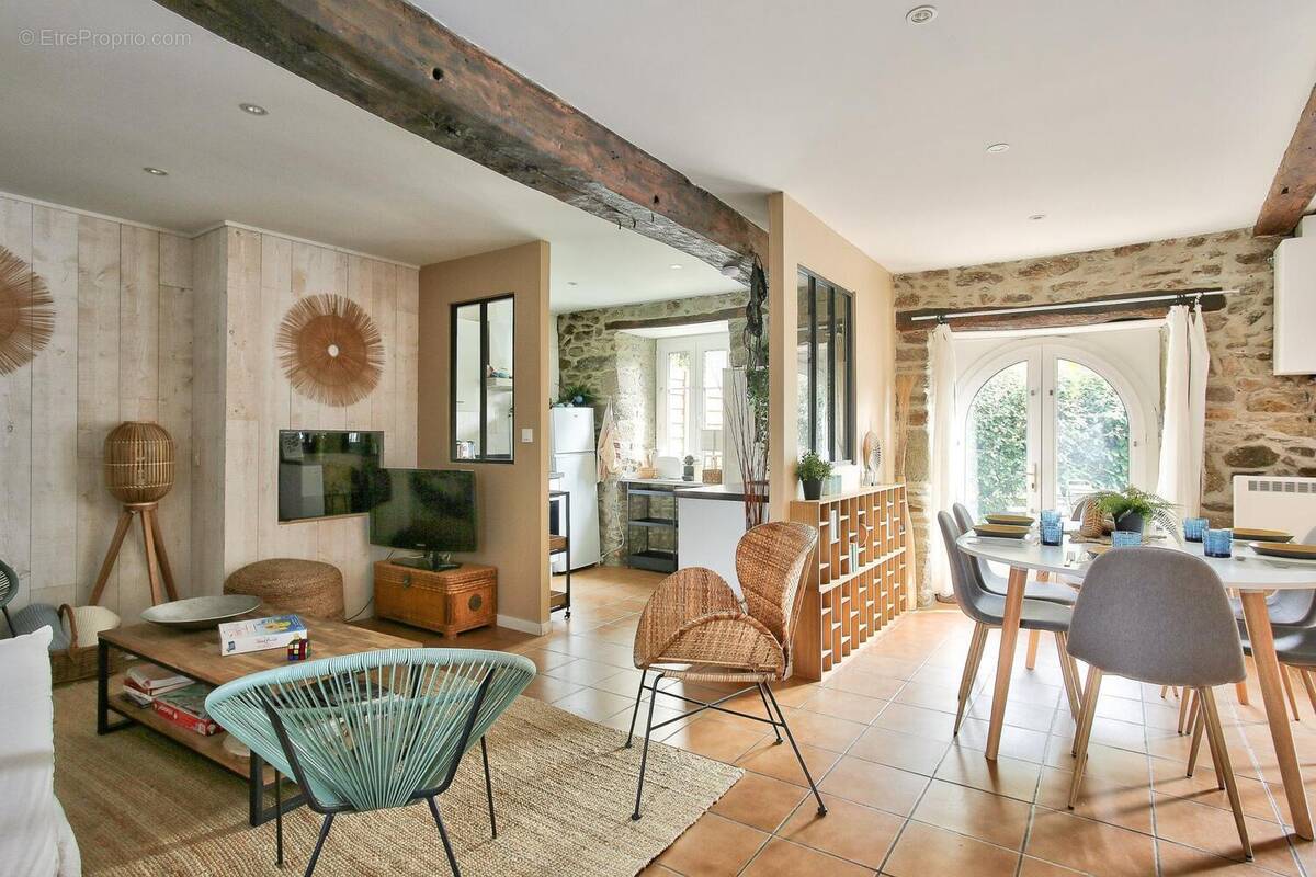 Photo 1 - Maison à SAINT-SULIAC