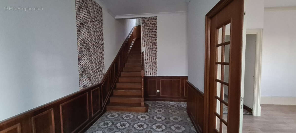 Maison à MIREBEAU-SUR-BEZE