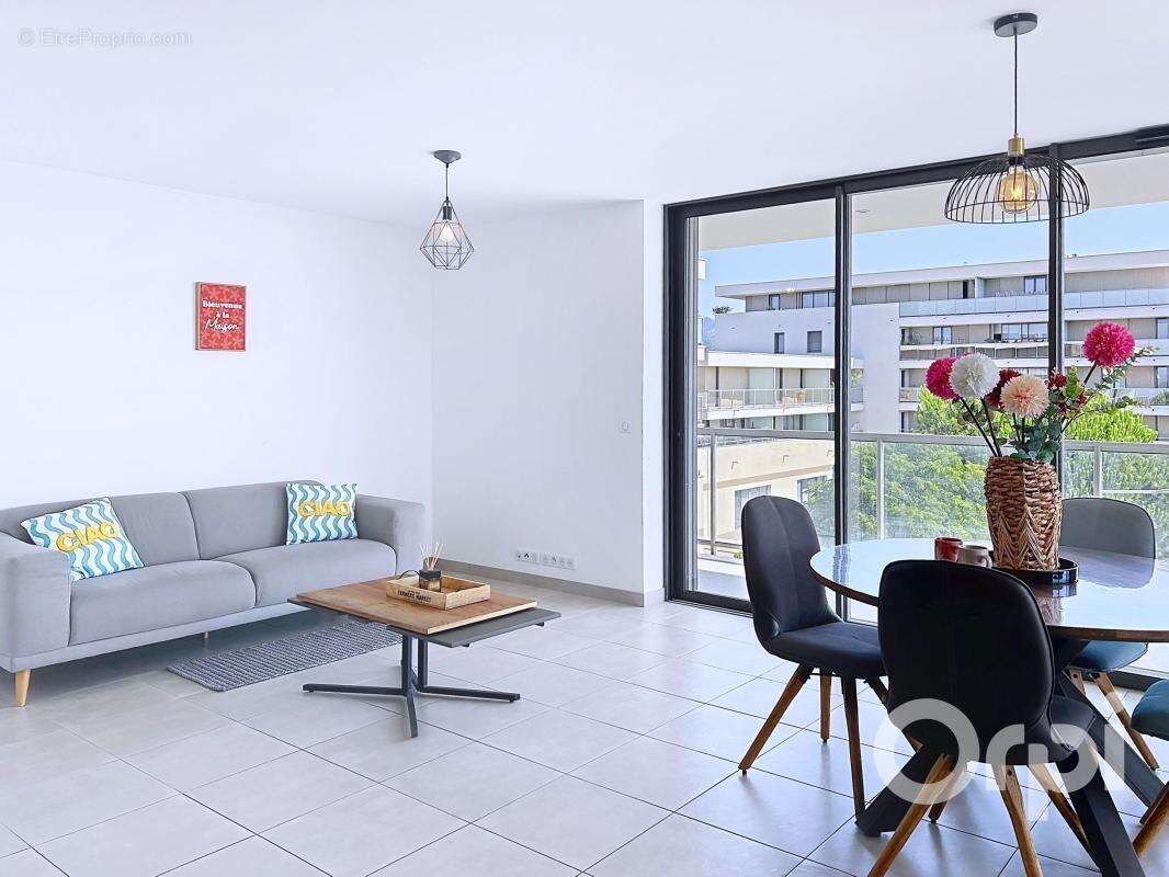 Appartement T3 - Vue mer - - photo 15
