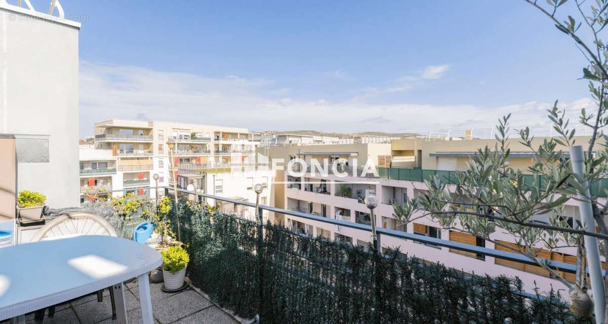 Appartement à MARSEILLE-15E