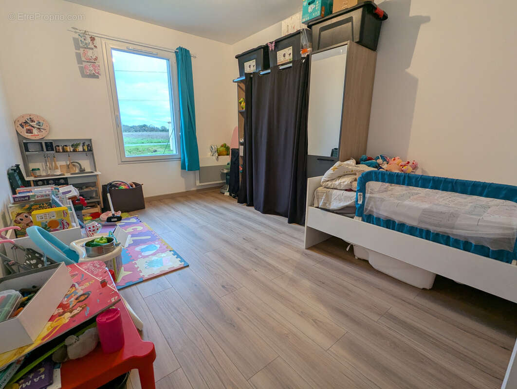 Maison à SAINTE-LHEURINE