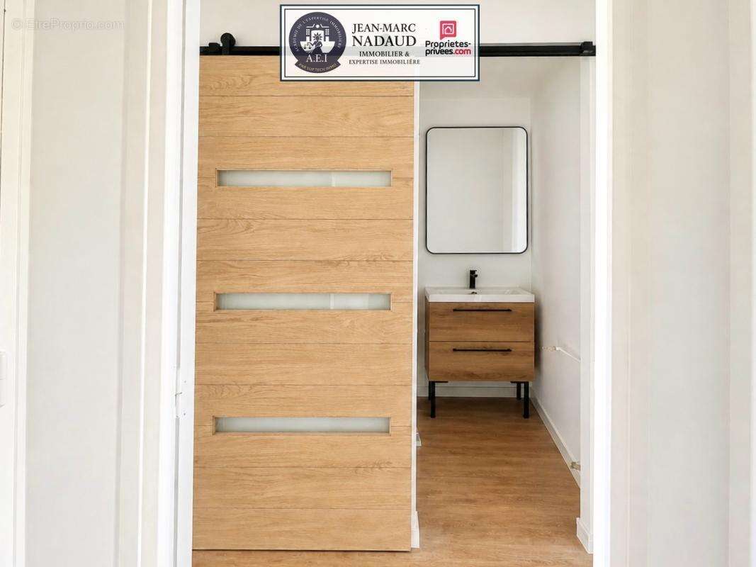 3 pièces entièrement rénové  clim+ garage + cave, tout à pied' - photo 13