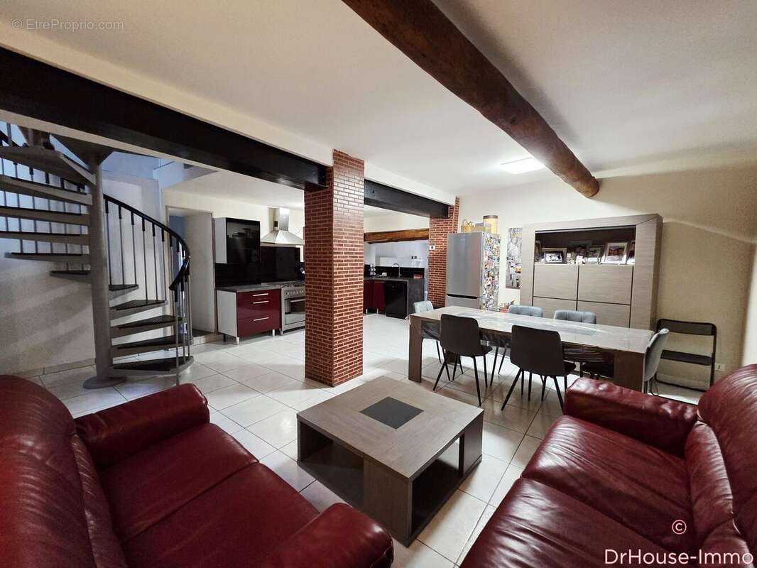 Maison 170 m² à Cruzy  - photo 3