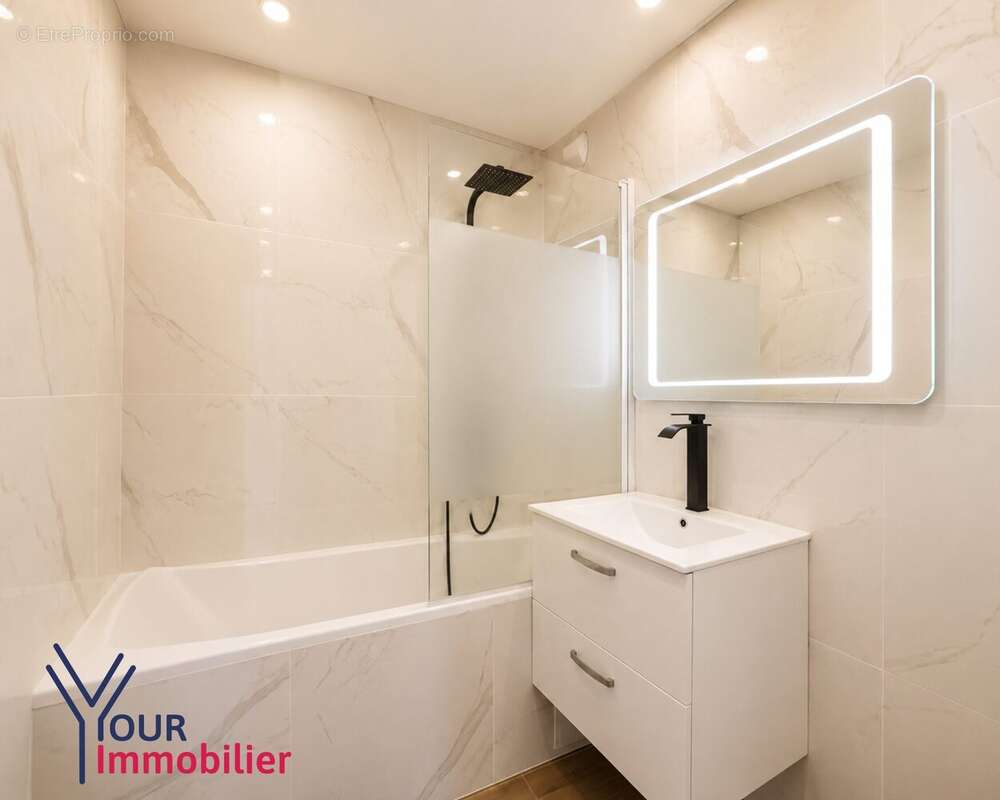 Appartement à VENISSIEUX