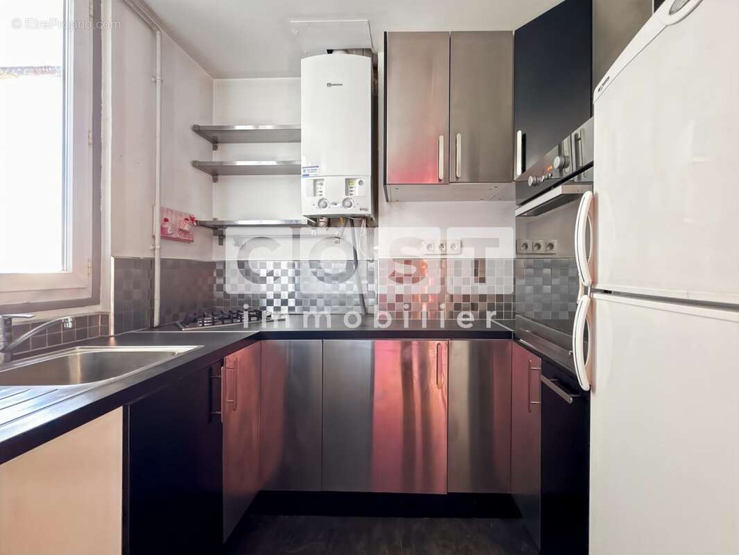 Appartement à ASNIERES-SUR-SEINE