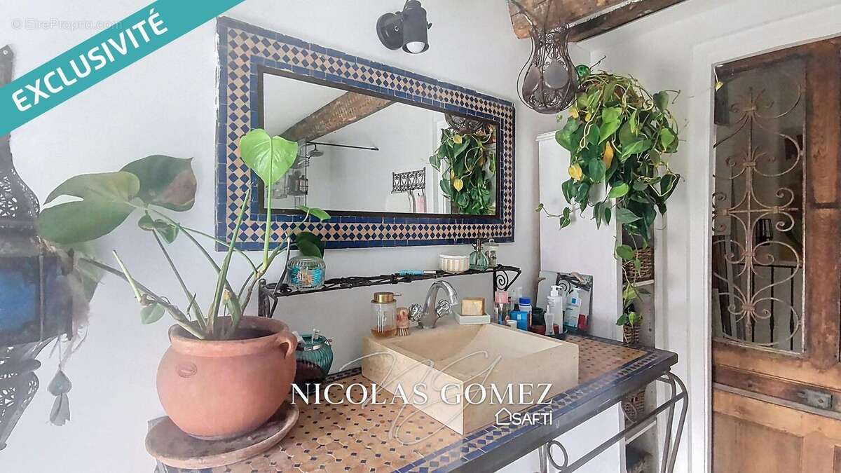 Photo 7 - Appartement à COLLONGES-AU-MONT-D'OR