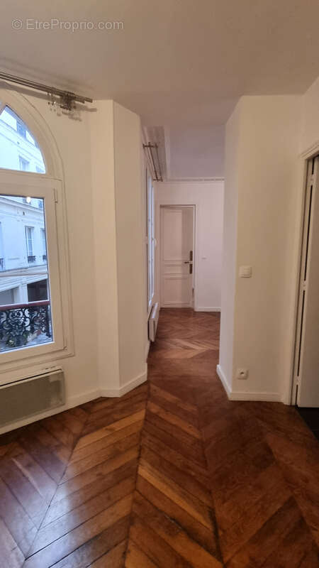 Appartement à PARIS-9E
