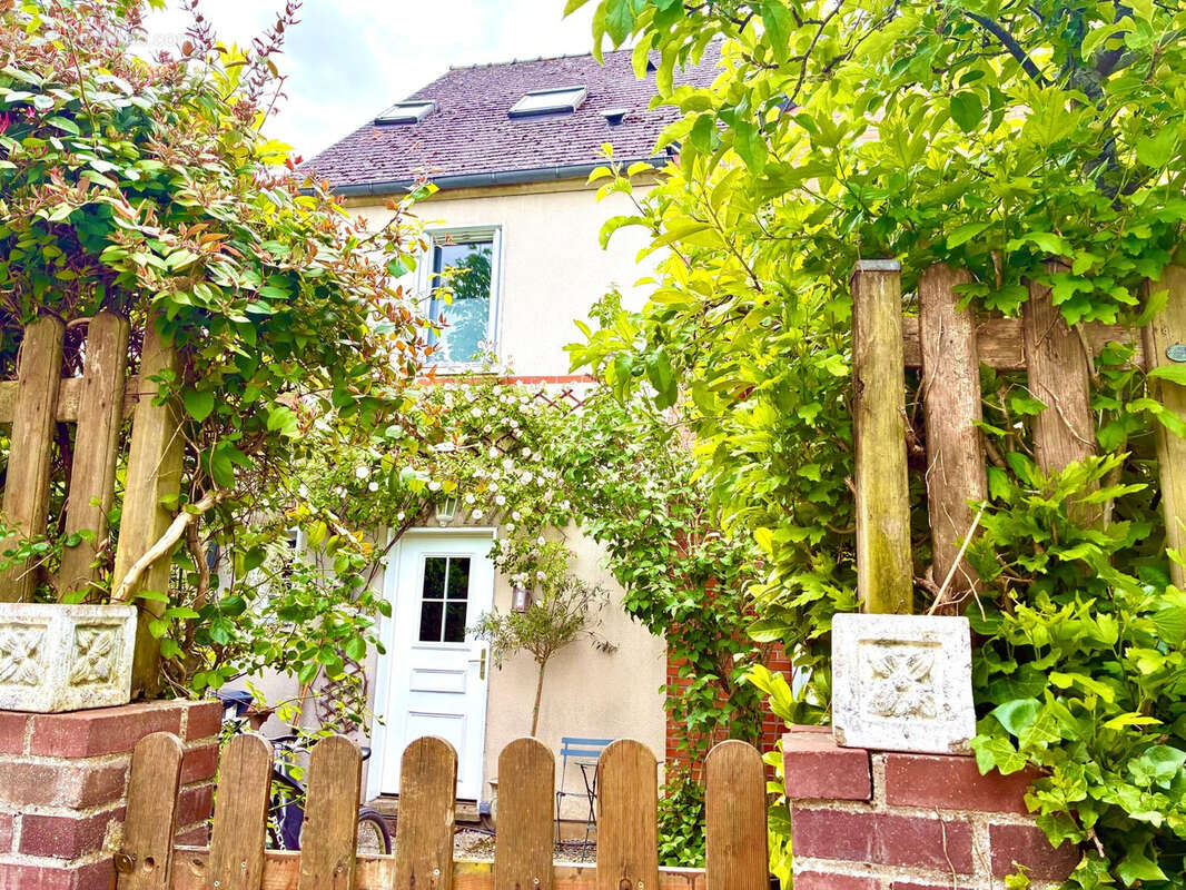 Maison à VERSAILLES