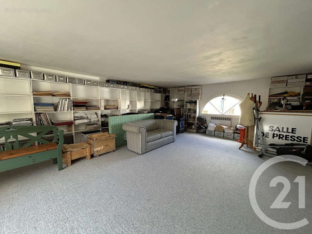 Maison à VULAINES-SUR-SEINE