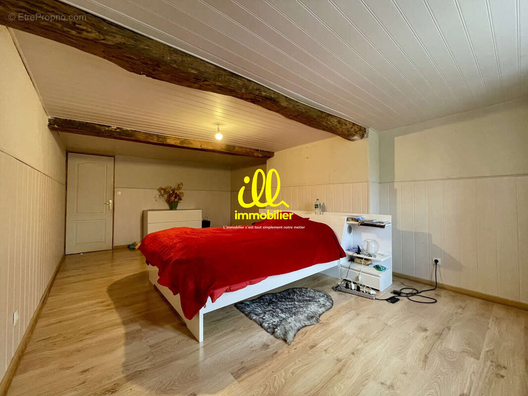 Maison 190 m² à Villers-Semeuse  - photo 9