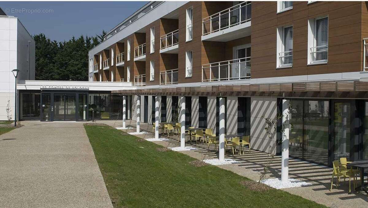 INVESTISSEMENT LOCATIF  BLOIS  Résidence Seniors Les Comtes de Sologne - 4,62 % de rentabilité - photo 14