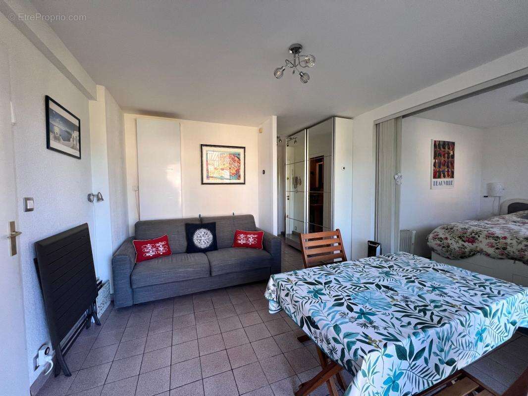 DEAUVILLE – Appartement à quelques pas de la plage et du centre-ville - photo 7