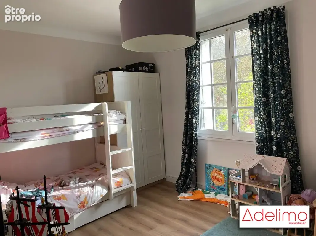 Appartement 5 pièces 117 m² à vendre à Nimes (30000) - photo 2