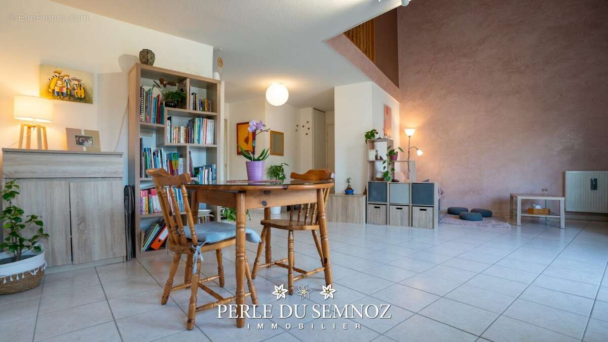 Appartement à QUINTAL