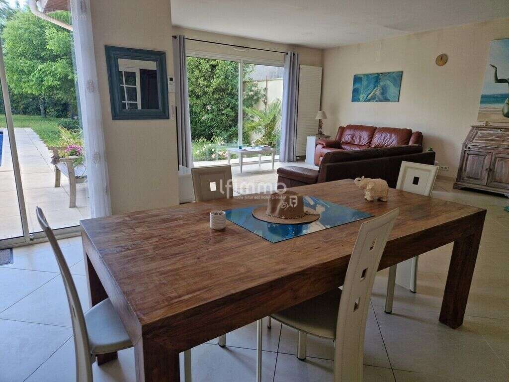 Maison à LE BOUSCAT