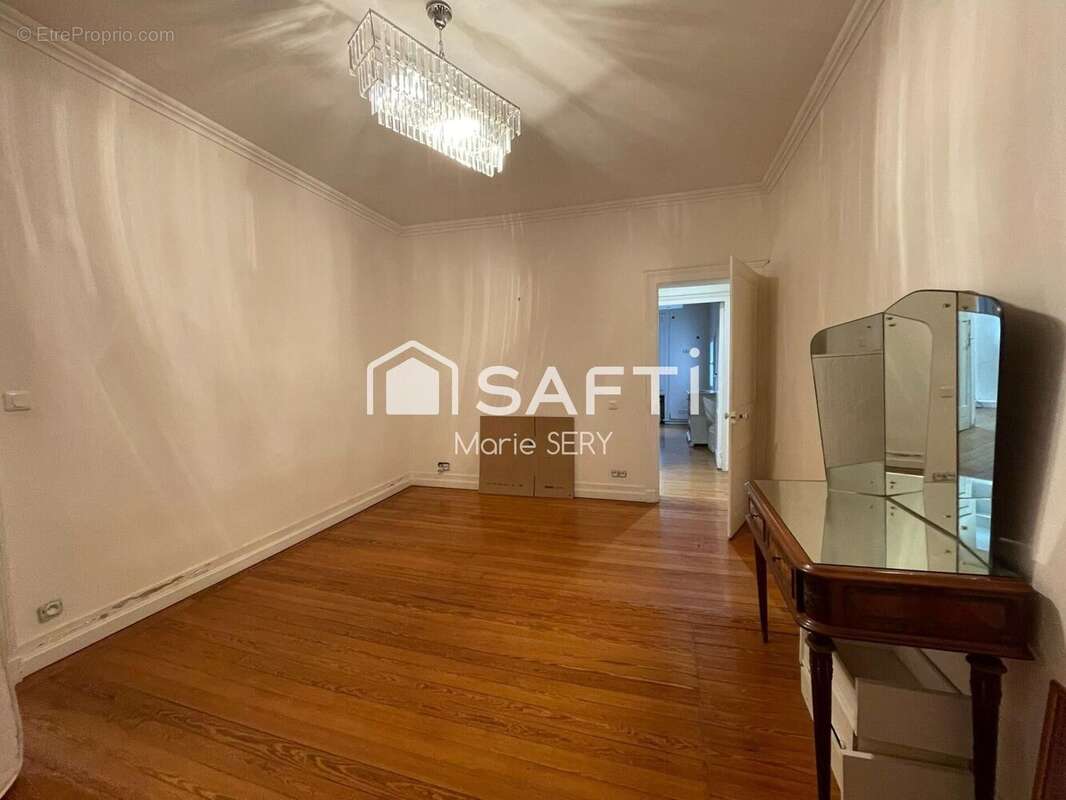 Maison 327 m² à Etrepagny  - photo 9