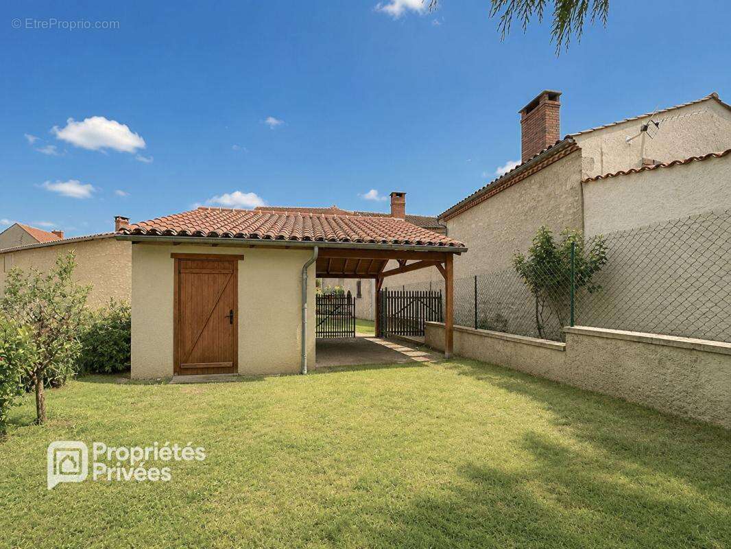 Maison de village 4 pièces avec garage, cave et terrain clos - photo 3