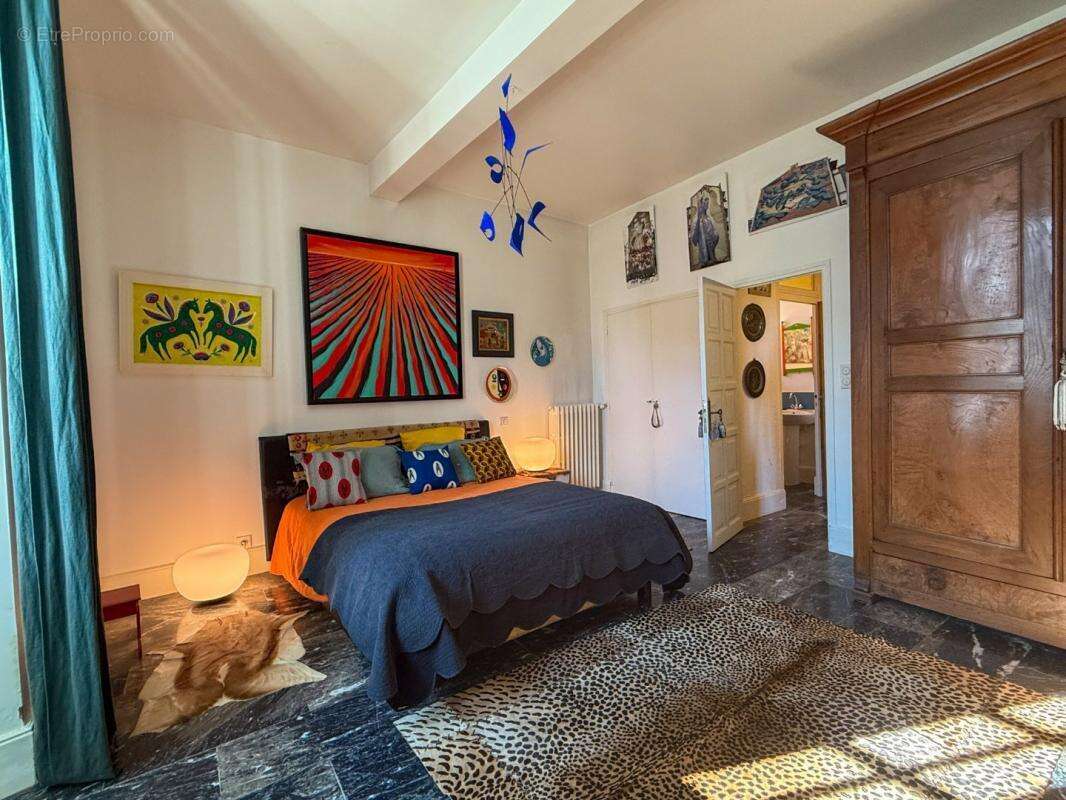 Maison à COLLONGUES