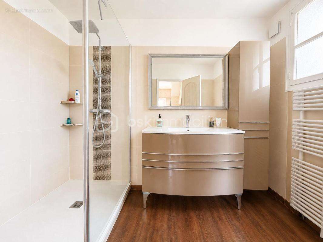 Maison familiale de 160 m² habitables sur 517 m² de terrain – Sous-sol total - photo 19