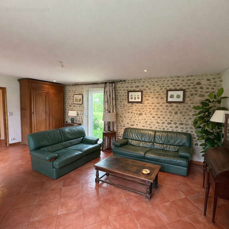 Maison à AIRE-SUR-L'ADOUR