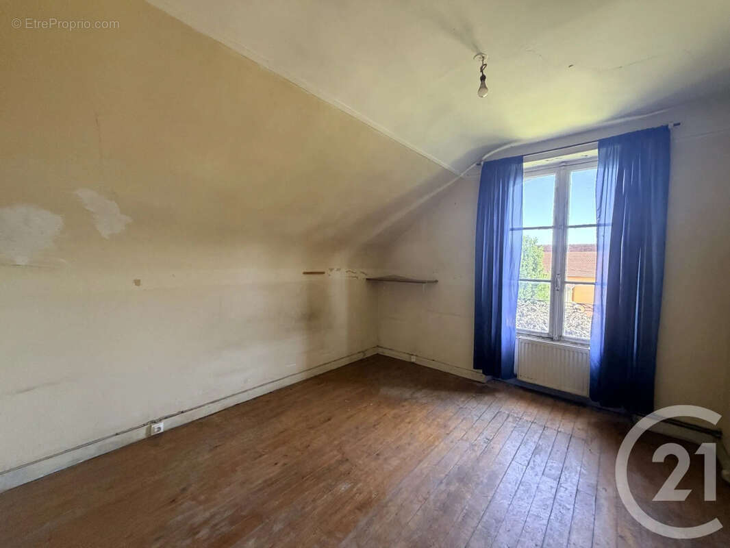 Maison 62 m² à Venables  - photo 5