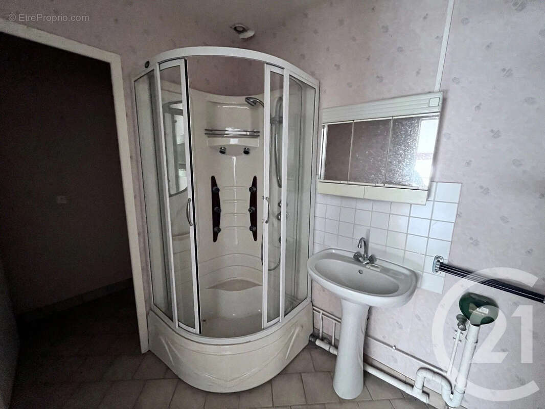 Maison 63 m² à Clamecy  - photo 6