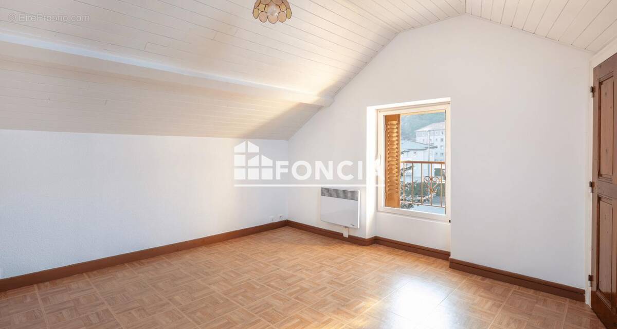 Appartement à CLAIX