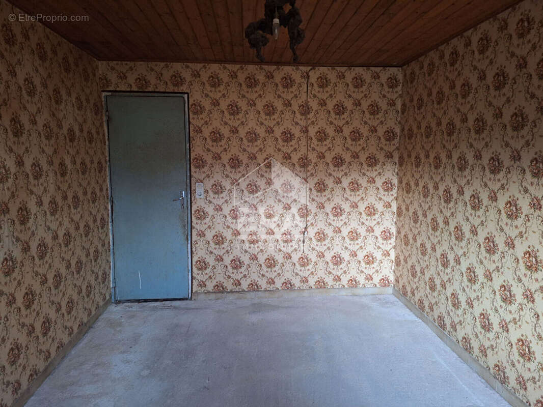Maison à MONTPON-MENESTEROL