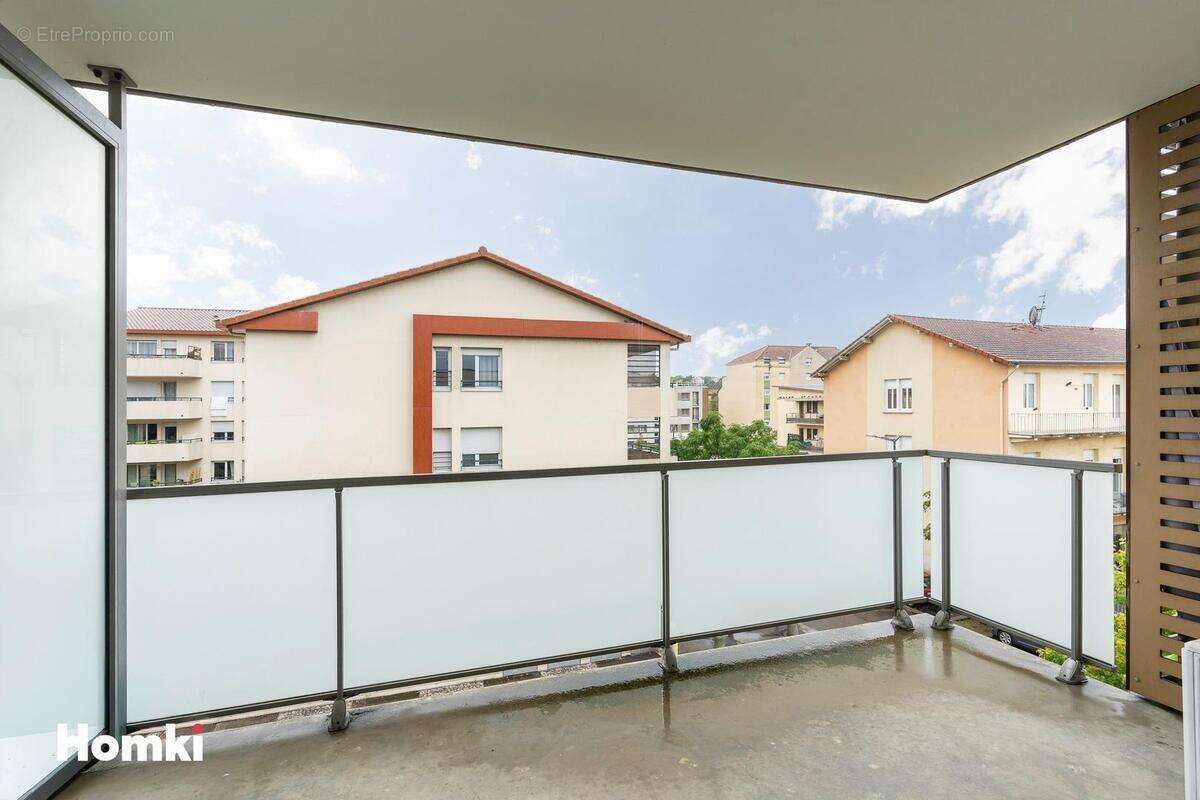 Appartement à SAINT-FONS