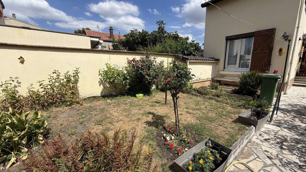 Maison 63 m² à Drancy  - photo 9